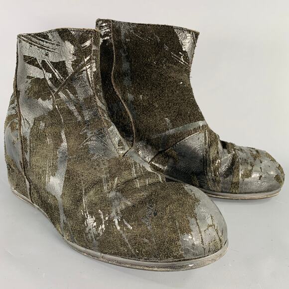 JULIUS_7 Size 9.5 Black Distressed Roughout Leather Wedge Boots - Picture 1 of 8